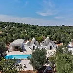 Trullo Tipota With Private Pool צ'לייה מספיקה