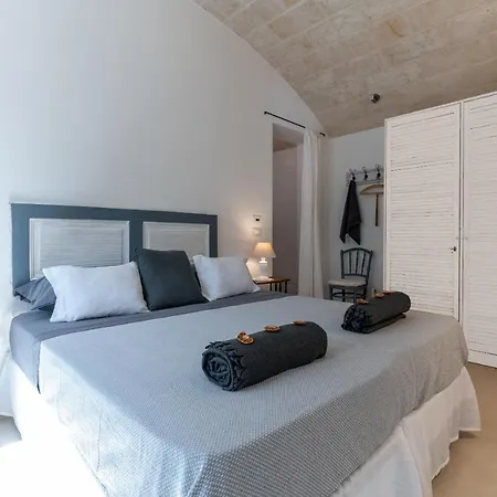 Trullo Tipota With Private Pool 세글리에 메사피카