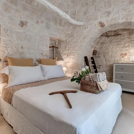 빌라 Trullo Tipota With Private Pool 세글리에 메사피카