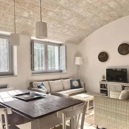 Trullo Tipota With Private Pool * צ'לייה מספיקה