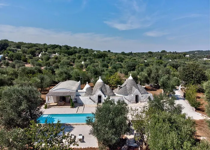 Trullo Tipota With Private Pool צ'לייה מספיקה