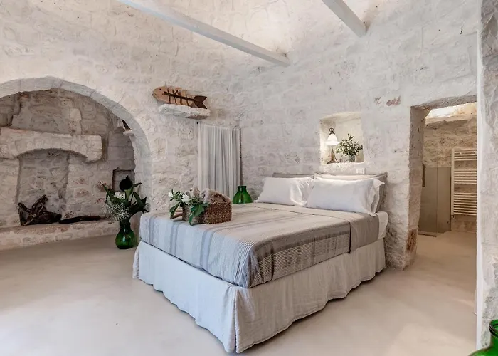 Trullo Tipota With Private Pool צ'לייה מספיקה