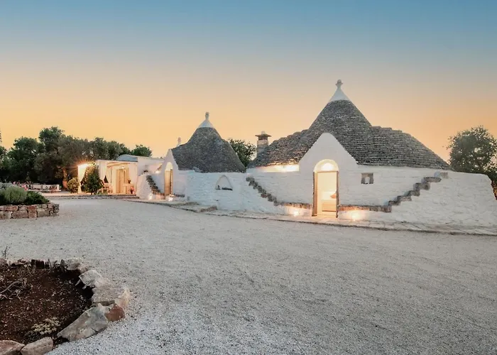 Trullo Tipota With Private Pool וילה